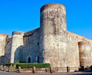 Ursino Castle & Street Food